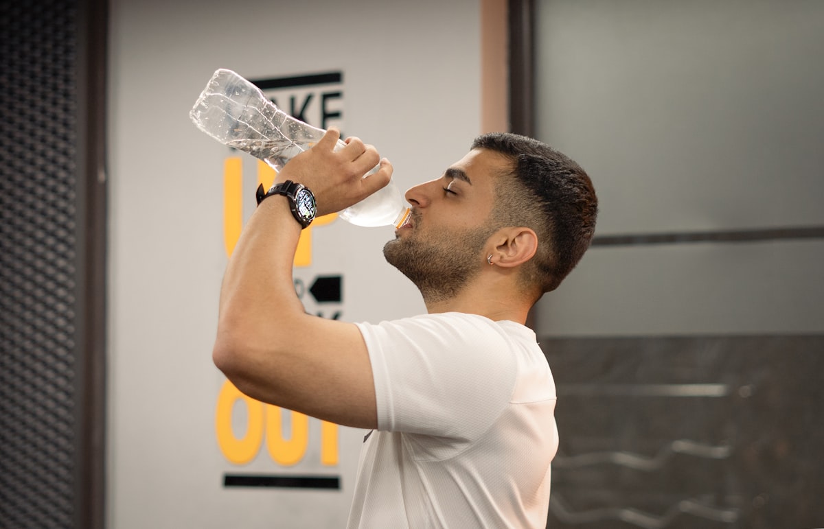 Hydratatie en Afvallen: Hoe Elektrolyten Helpen | Waterfuze